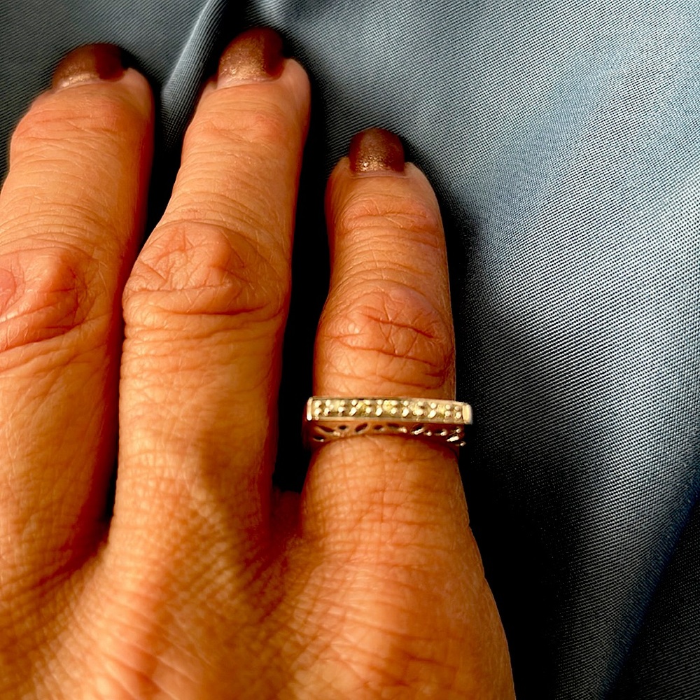 Sterling silver bar ring Size 6